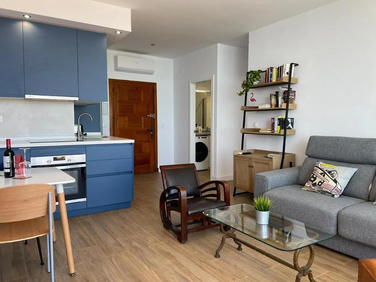 La Roca Sea View Apartment トレモリノス